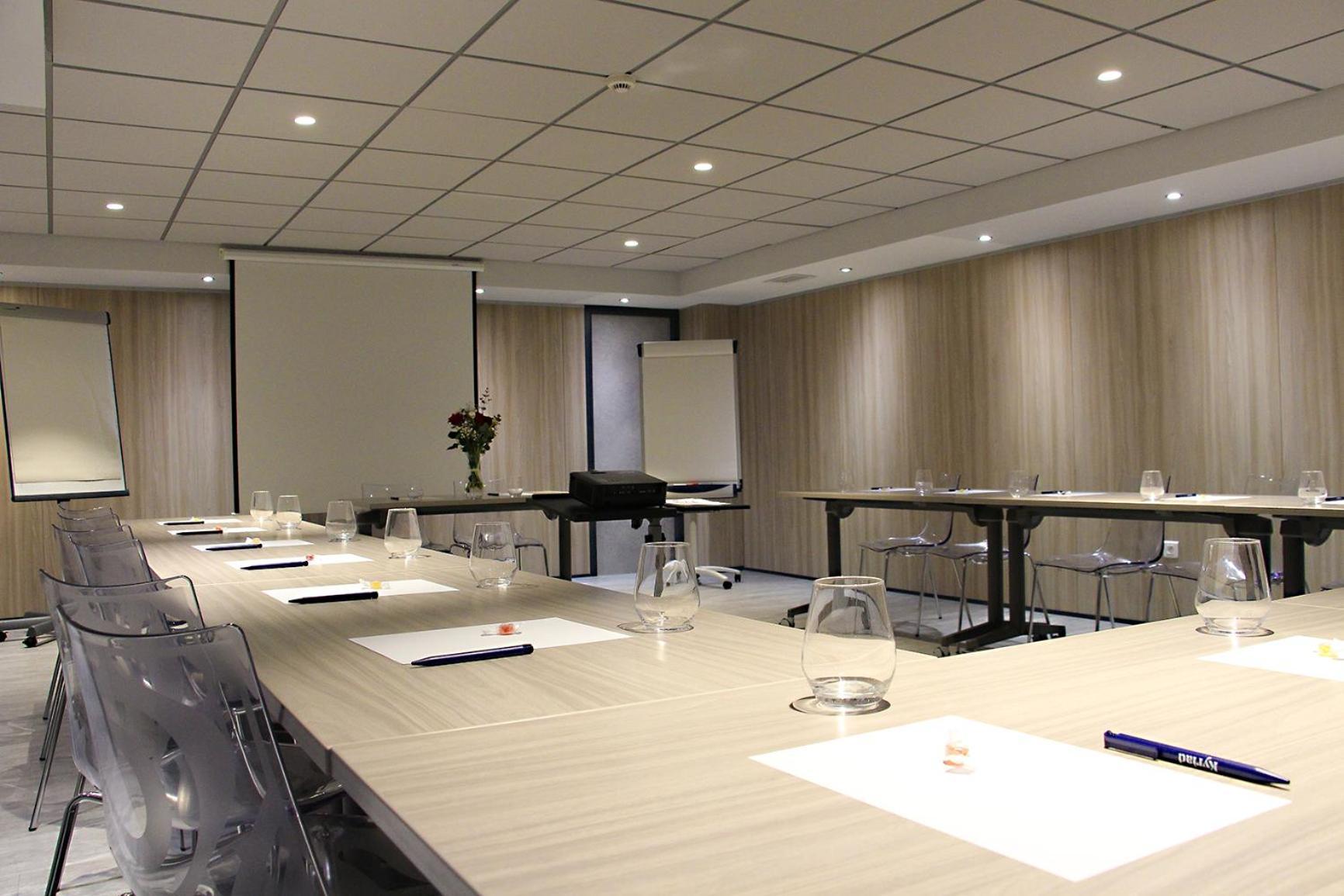Hotel Kyriad La Rochelle Centre Ville Kültér fotó